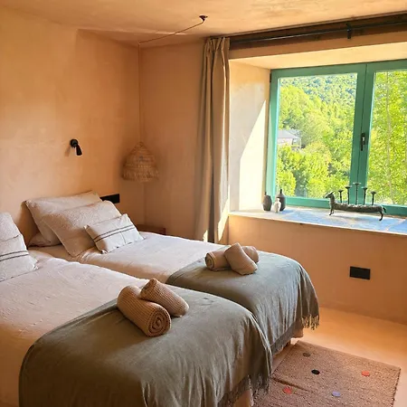 Casa Albaredo, Aldea Rural, Boutique Hotel, Retreat, Hotel O Cebrero